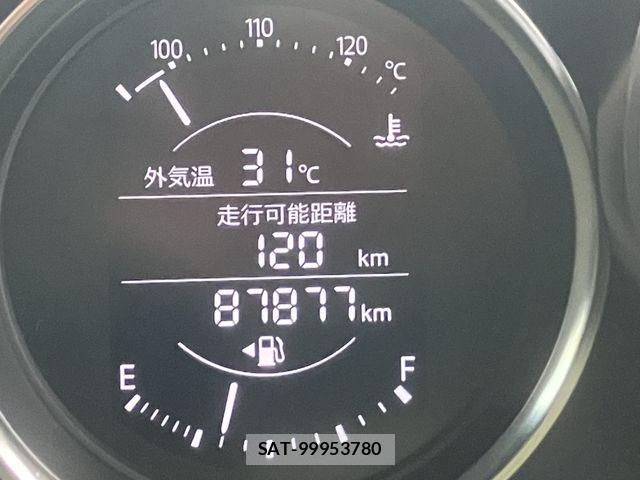 Mazda ROADSTER 2017-08 7619573-28