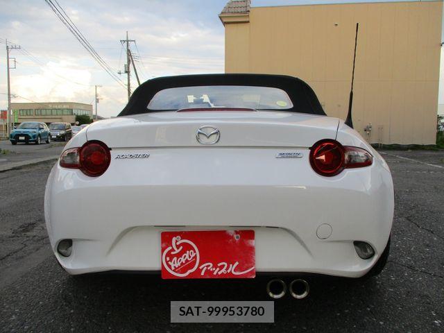 Mazda ROADSTER 2017-08 7619573-4