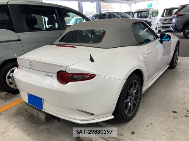 Mazda ROADSTER 2019-12 7619568-2
