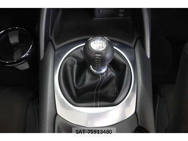 Mazda ROADSTER 2024-02 7619562-9