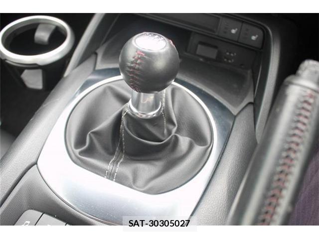 Mazda ROADSTER 2015-06 7619571-25