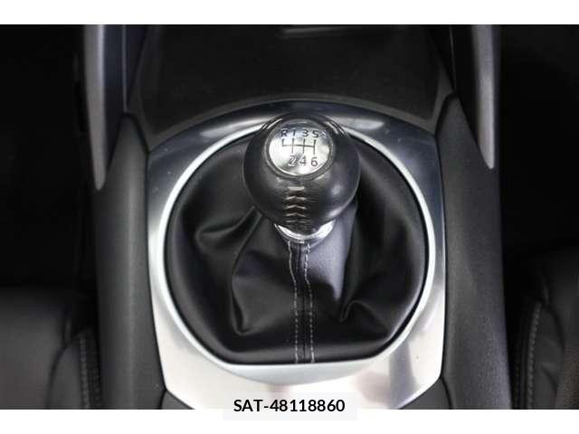 Mazda ROADSTER 2020-03 7619566-9