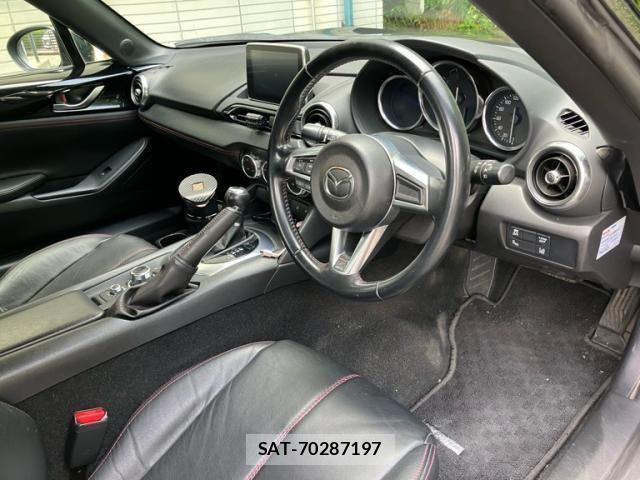 Mazda ROADSTER 2015-05 7619572-12