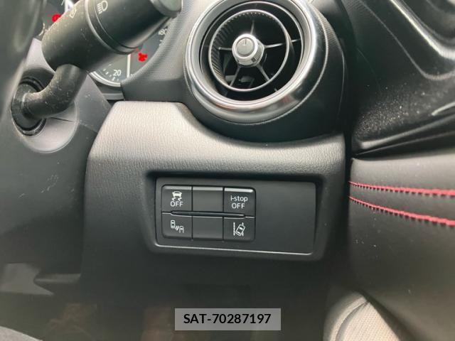 Mazda ROADSTER 2015-05 7619572-17