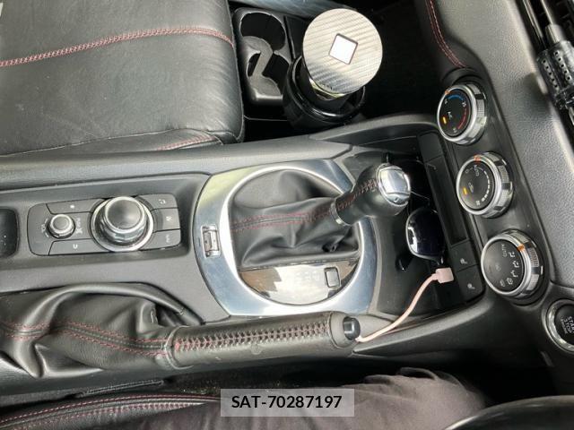 Mazda ROADSTER 2015-05 7619572-19