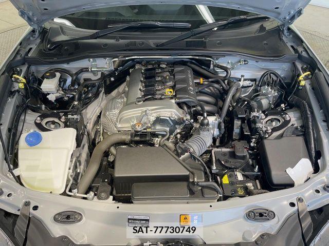 Mazda ROADSTER 2025-01 7619560-17