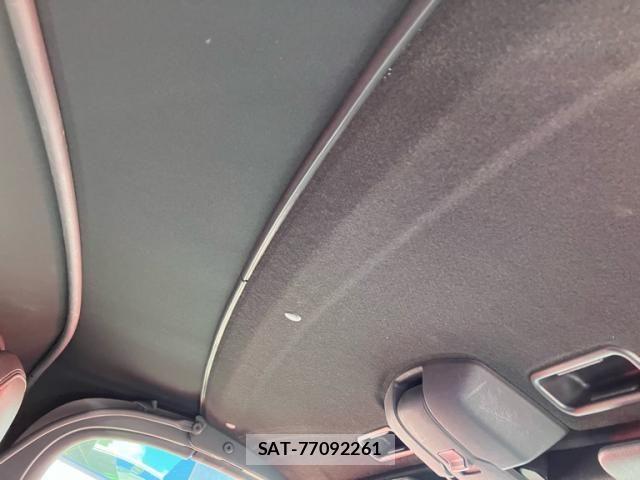 Mazda ROADSTER 2023-08 7619561-15