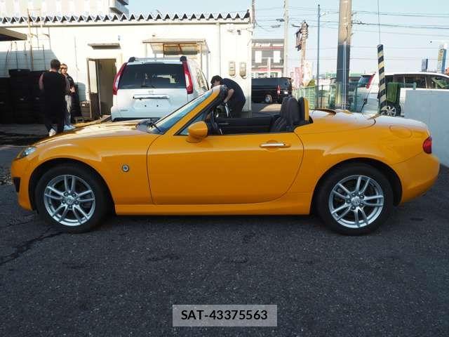 Mazda ROADSTER 2009-06 7727939-2