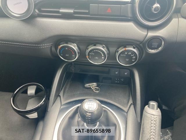 Mazda ROADSTER 2022-03 7727916-17