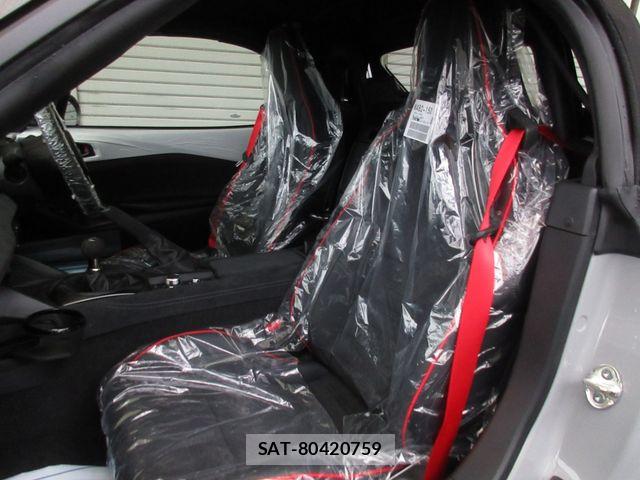 Mazda ROADSTER 2026-06 7727915-10