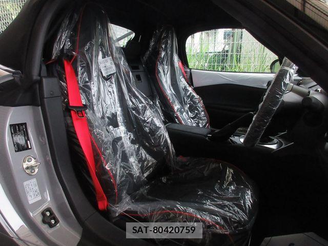 Mazda ROADSTER 2026-06 7727915-6