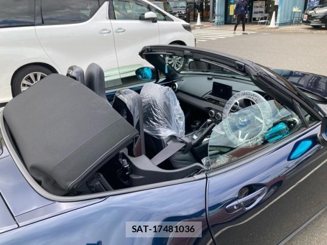 Mazda ROADSTER 2022-10 7727917-7