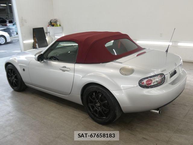 Mazda ROADSTER 2006-05 7727941-1