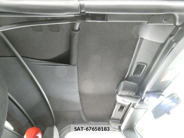 Mazda ROADSTER 2006-05 7727941-28