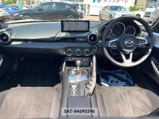 Mazda ROADSTER 2025-01 7788759-1