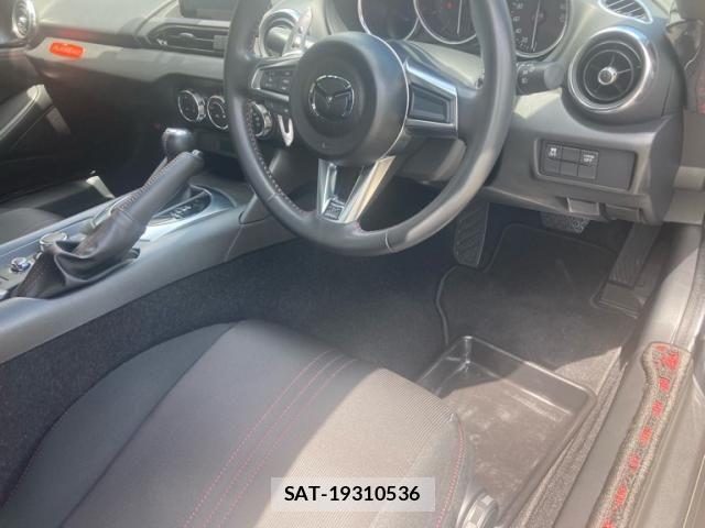 Mazda ROADSTER 2016-04 7879166-11