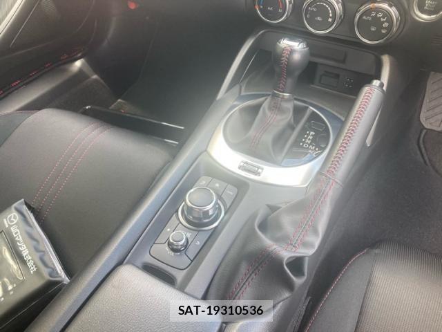 Mazda ROADSTER 2016-04 7879166-16
