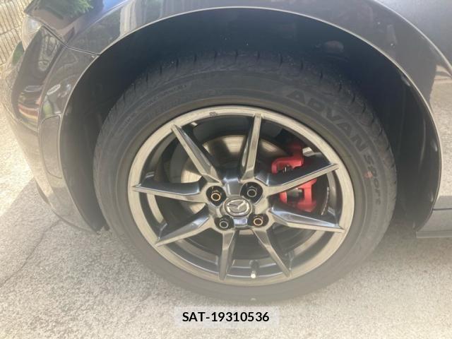 Mazda ROADSTER 2016-04 7879166-8