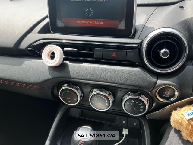 Mazda ROADSTER 2015-05 7879165-18