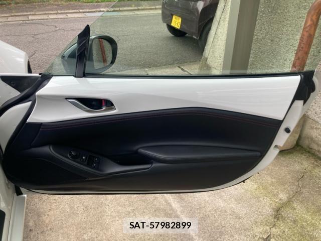Mazda ROADSTER 2016-08 7879164-16