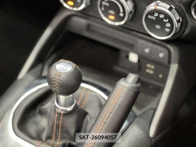 Mazda ROADSTER 2019-05 7963566-8