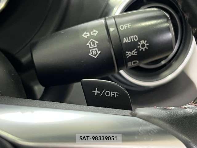 Mazda ROADSTER 2016-04 7963568-8
