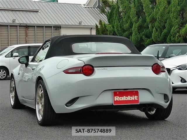 Mazda ROADSTER 2015-09 7963570-1