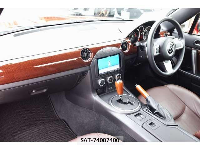 Mazda ROADSTER 2010-08 7963569-1