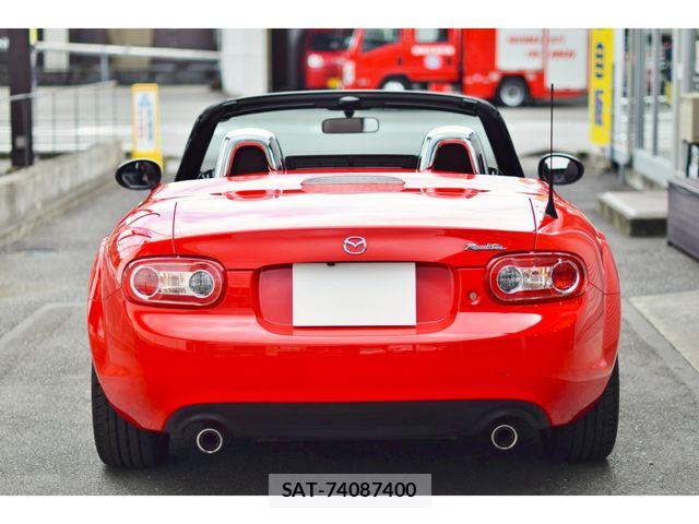 Mazda ROADSTER 2010-08 7963569-21
