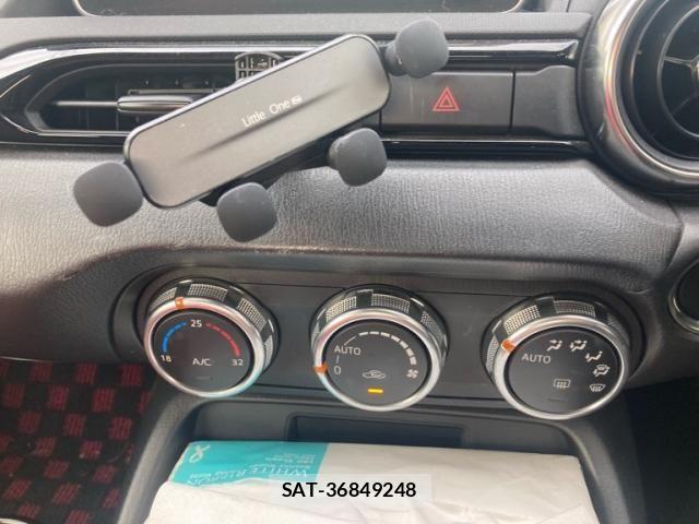 Mazda ROADSTER 2016-03 7980845-11