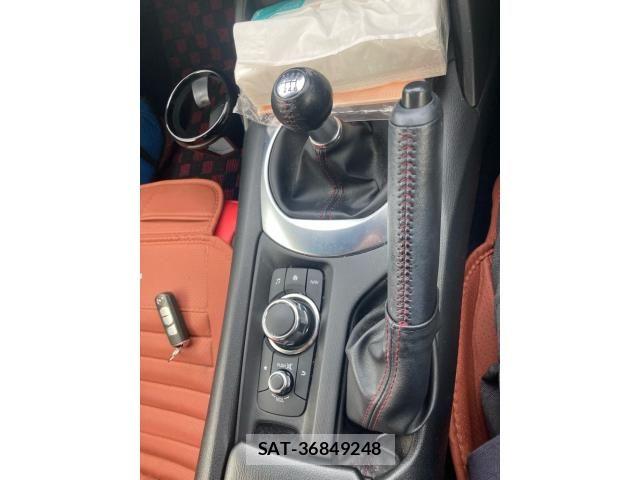 Mazda ROADSTER 2016-03 7980845-12