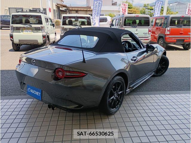 Mazda ROADSTER 2025-06 7980840-2