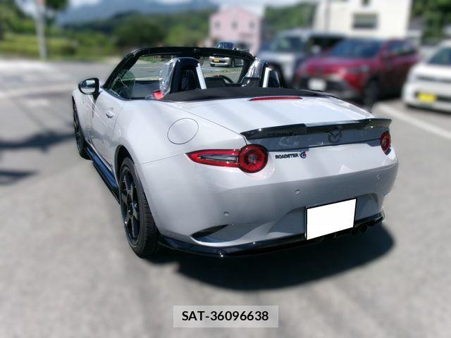 Mazda ROADSTER 2026-06 7980841-26