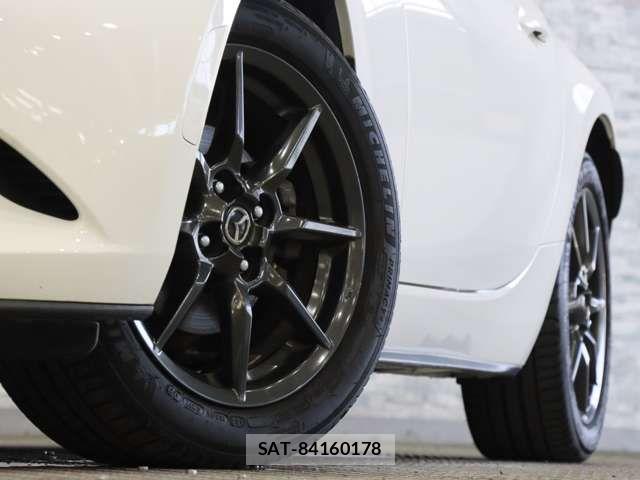 Mazda ROADSTER 2015-05 8037939-16