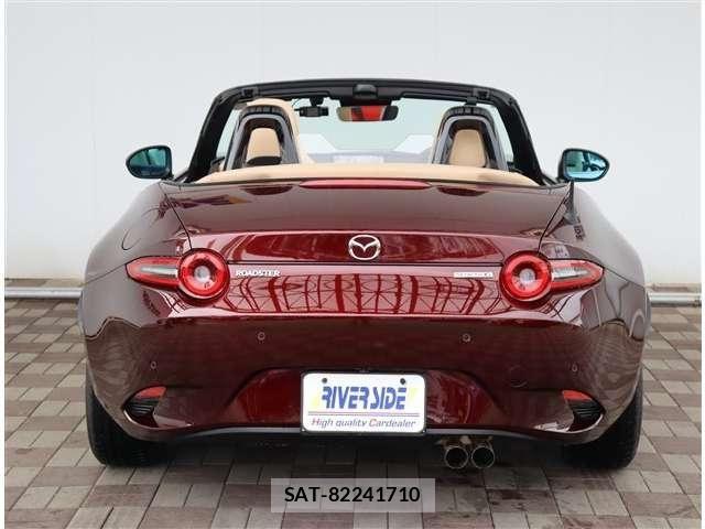 Mazda ROADSTER 2025-05 8037933-23