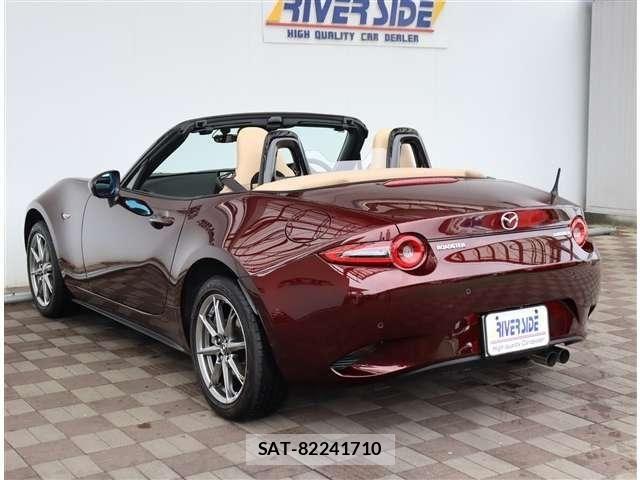 Mazda ROADSTER 2025-05 8037933-24