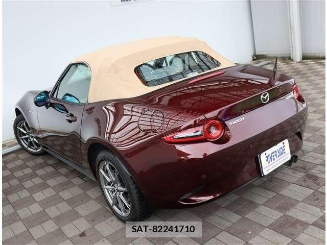 Mazda ROADSTER 2025-05 8037933-26