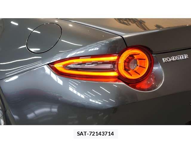 Mazda ROADSTER 2024-10 8037934-3