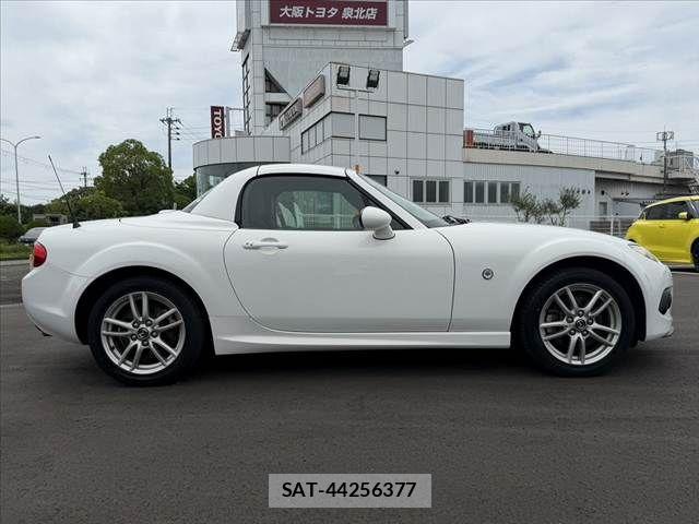Mazda ROADSTER 2014-01 8037943-10