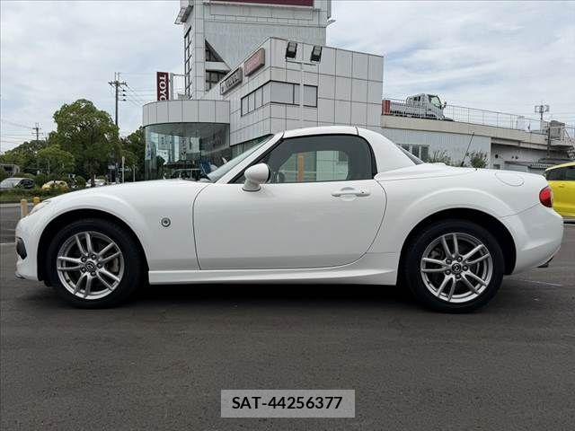 Mazda ROADSTER 2014-01 8037943-11