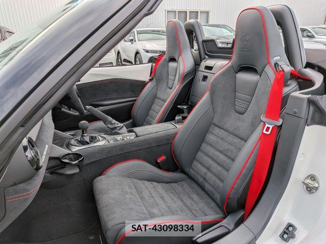 Mazda ROADSTER 2026-03 8037929-16