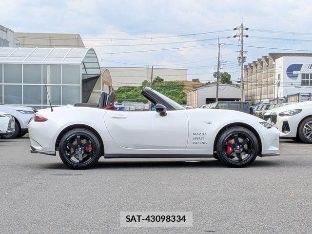 Mazda ROADSTER 2026-03 8037929-22