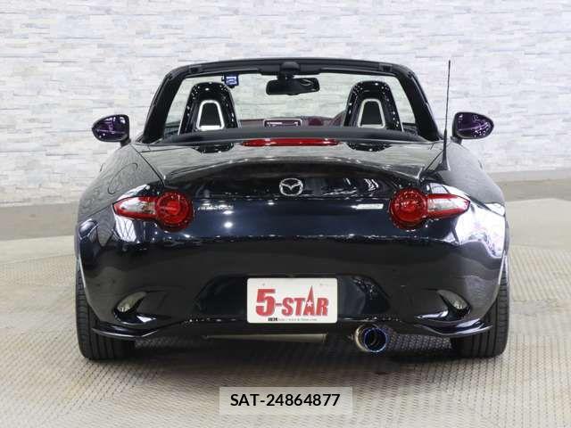 Mazda ROADSTER 2015-05 8037938-13