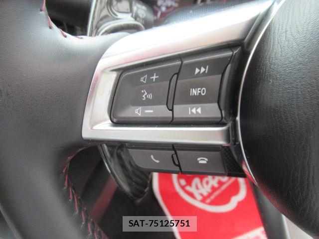 Mazda ROADSTER 2016-03 8037953-23
