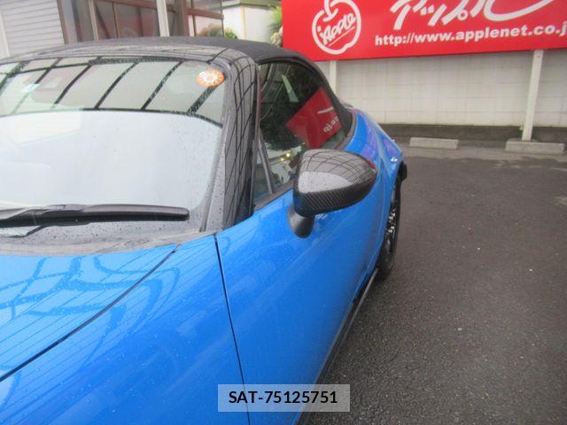 Mazda ROADSTER 2016-03 8037953-25