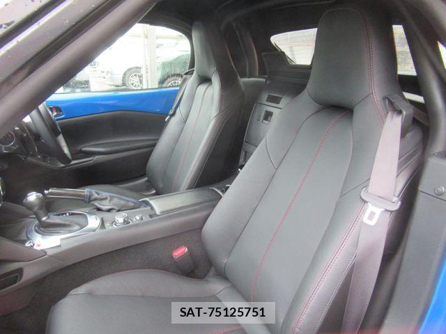 Mazda ROADSTER 2016-03 8037953-6