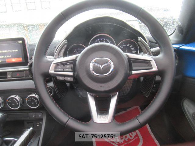 Mazda ROADSTER 2016-03 8037953-7