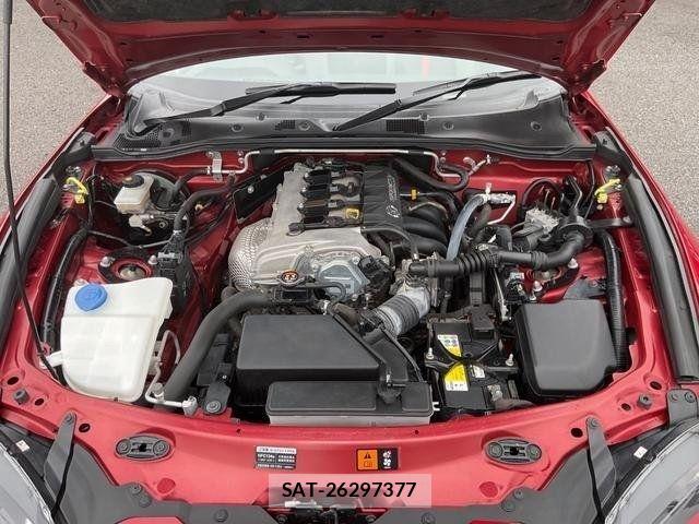 Mazda ROADSTER 2015-10 8037946-6