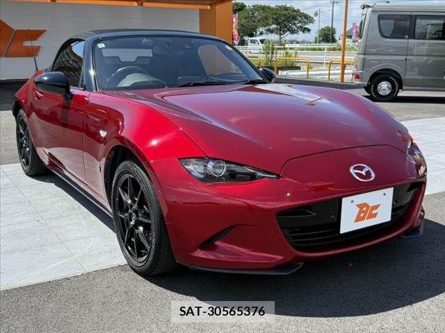 Mazda ROADSTER 2021-08 8075359-9