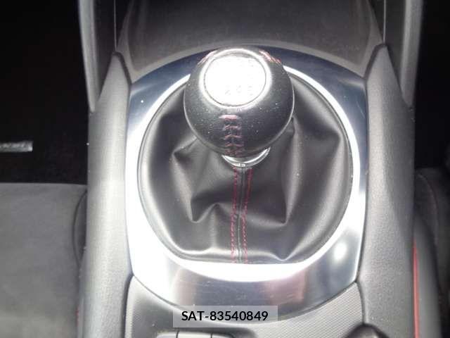 Mazda ROADSTER 2016-12 8075362-2
